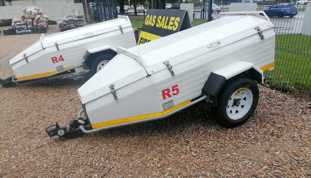R Series Trailers Trailers